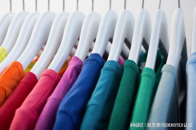 纺织小课堂｜爱掉色的衣服是质量不好吗？(图1)