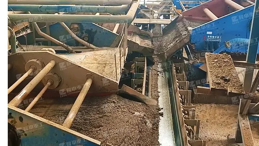 隆中重工EPC承建湖北武穴长江矿业公司二期砂石骨料项目投产(图8)
