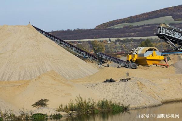 高效环保的水洗砂生产线包含哪些设备？报价多少钱？(图1)