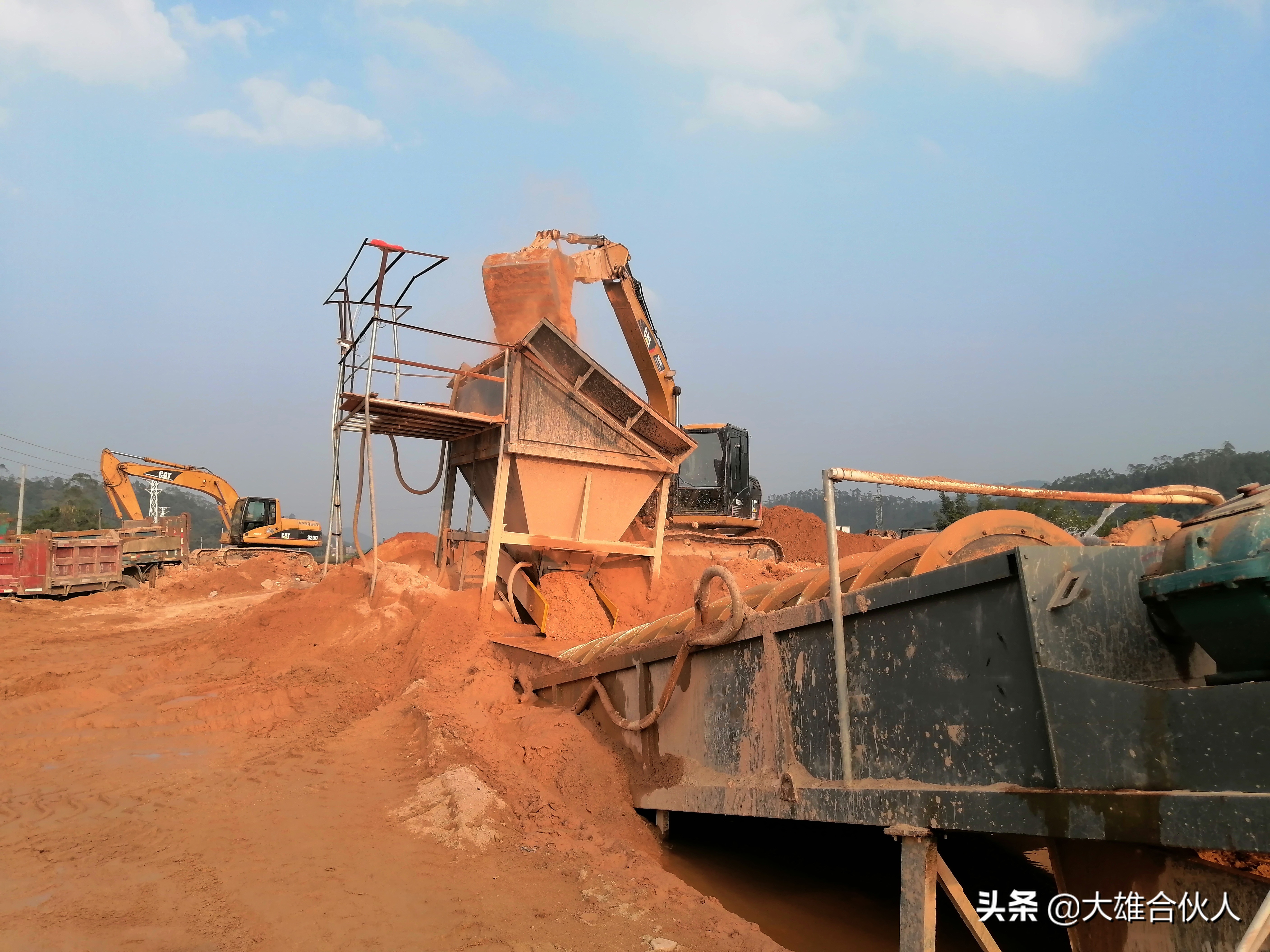 湖南永州洗砂场污水处理，带式泥浆压滤机现场(图2)