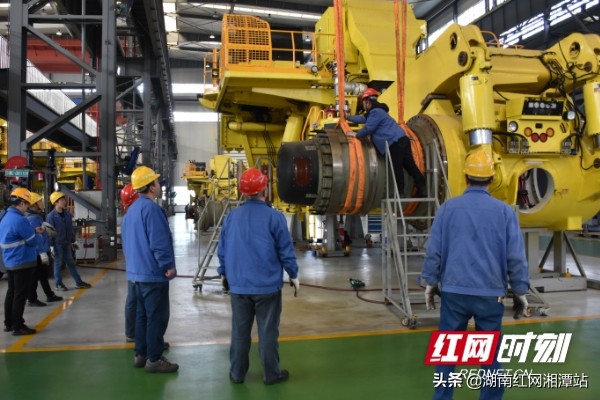 全国首台！湘电集团力推百吨级纯电力矿用车(图3)