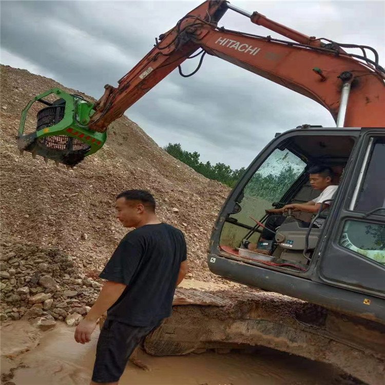 挖机液压旋转鹅卵石筛选筛分斗建筑工地用土石分离筛分斗(图6)