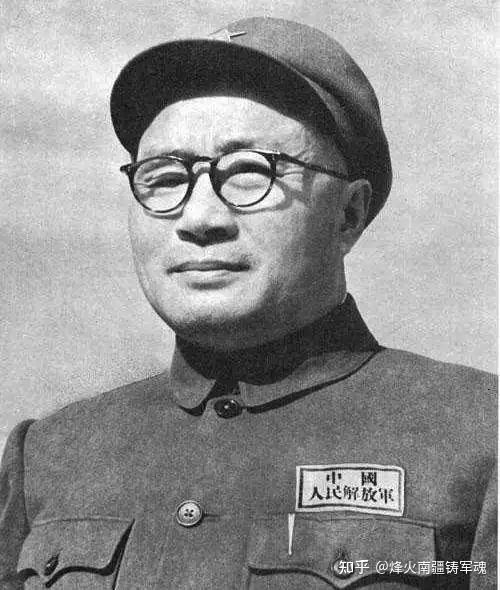 刘伯承指挥，七天从潍坊打到青岛，苏军大冬天不盖被子，撤离大连时，留下了所有火炮​(图2)