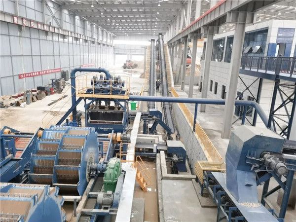 花园式制砂工厂建成埃里斯克助力鑫淼项目年产300万吨生产线投产(图1)