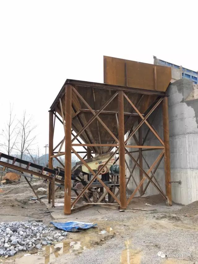 【磊蒙资讯】江西时产250吨制砂洗砂生产线开业投产(图3)