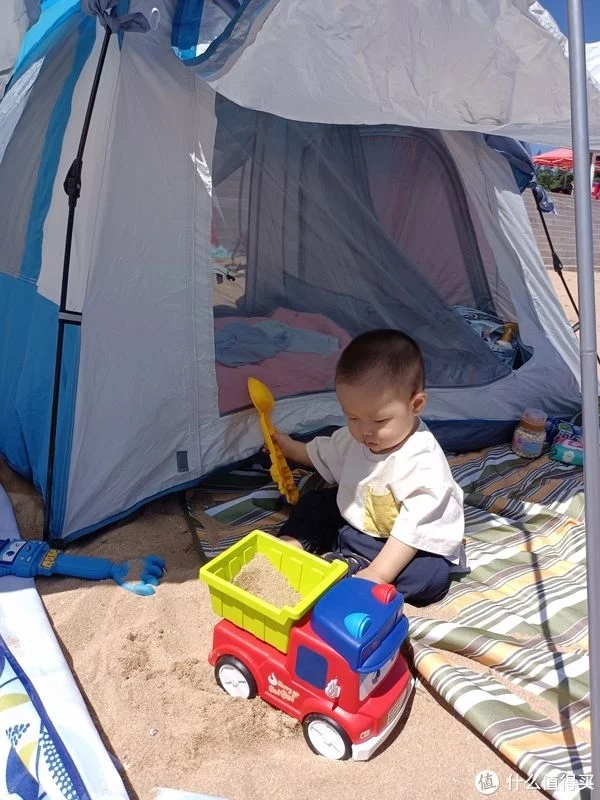 带宝宝海边玩沙，你需要这些就够啦！(图2)