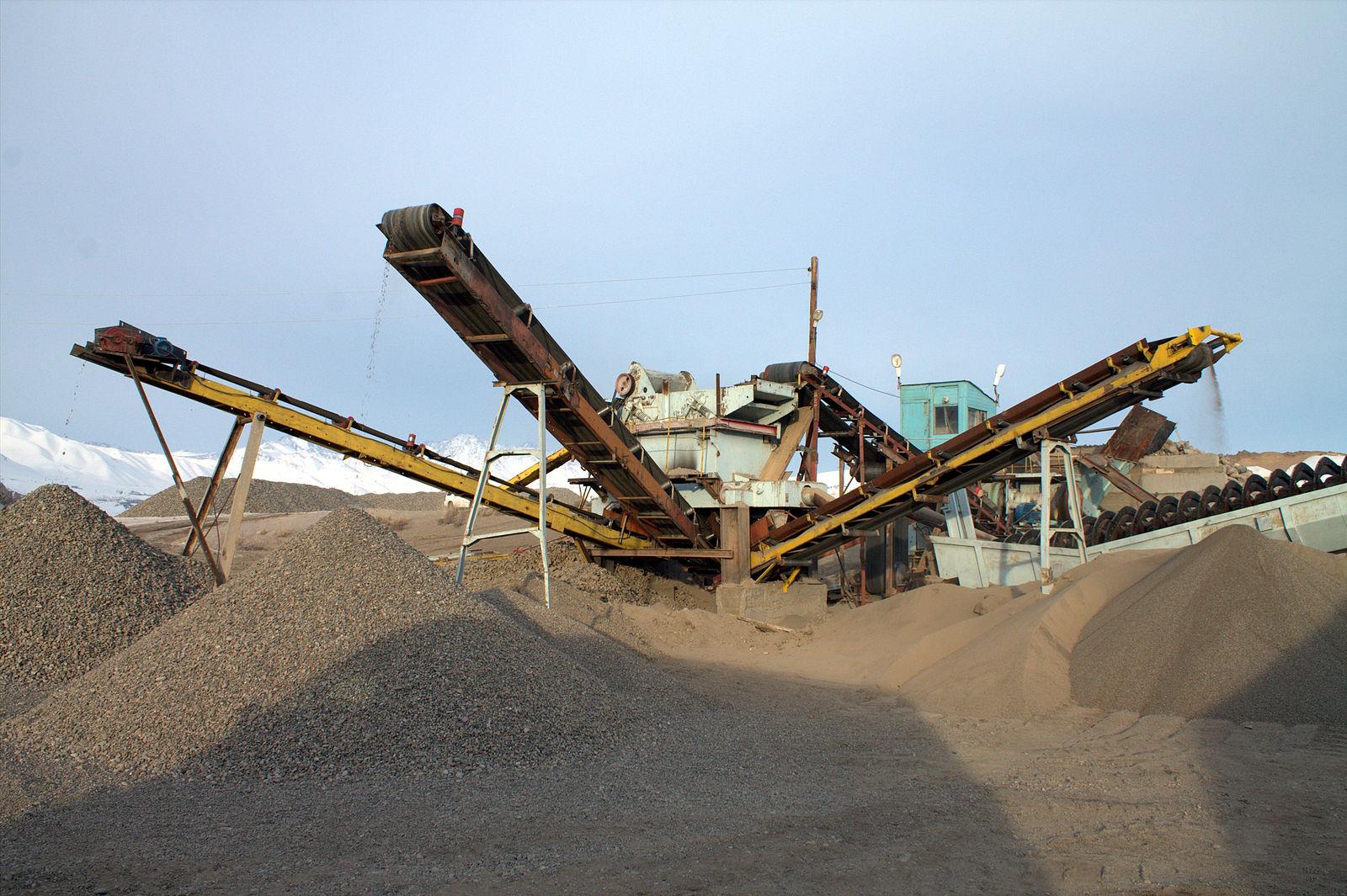 怎样打造出符合自己要求的砂石骨料生产线？(图1)