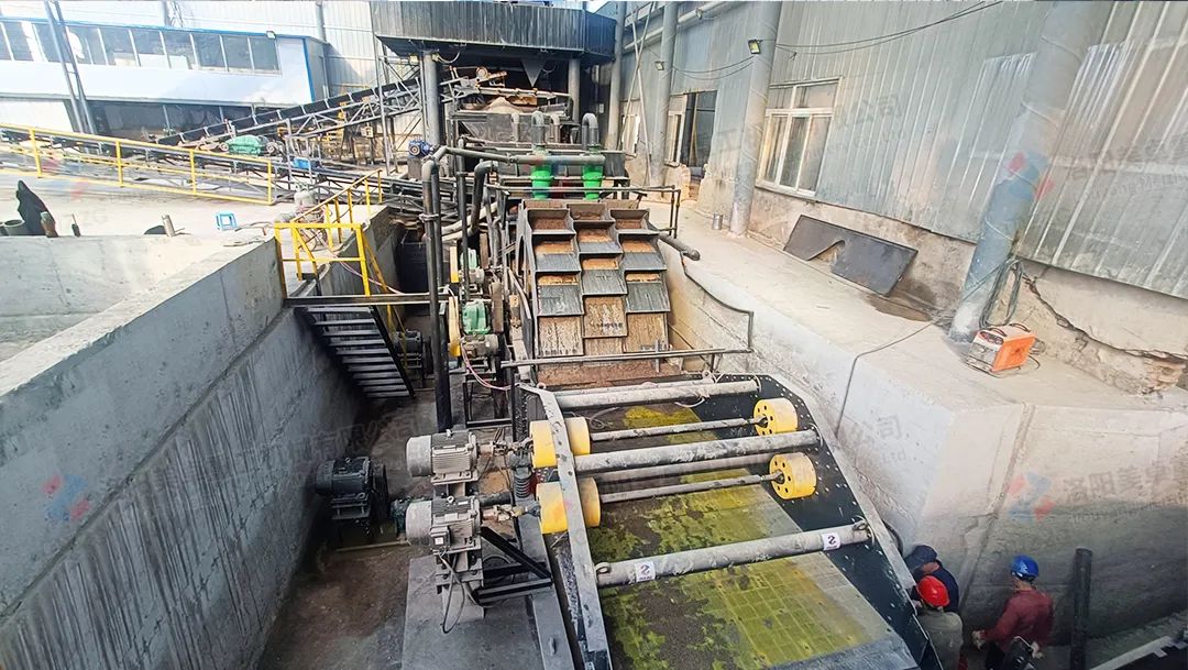 直击现场陕西渭南250吨机制砂生产线案例现场(图4)