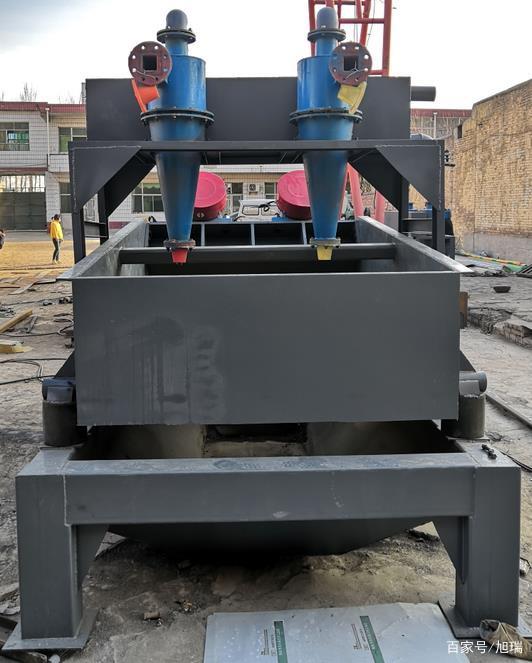 移动破碎站轮式洗砂机脱水筛全自动筛沙机移动振动筛(图3)