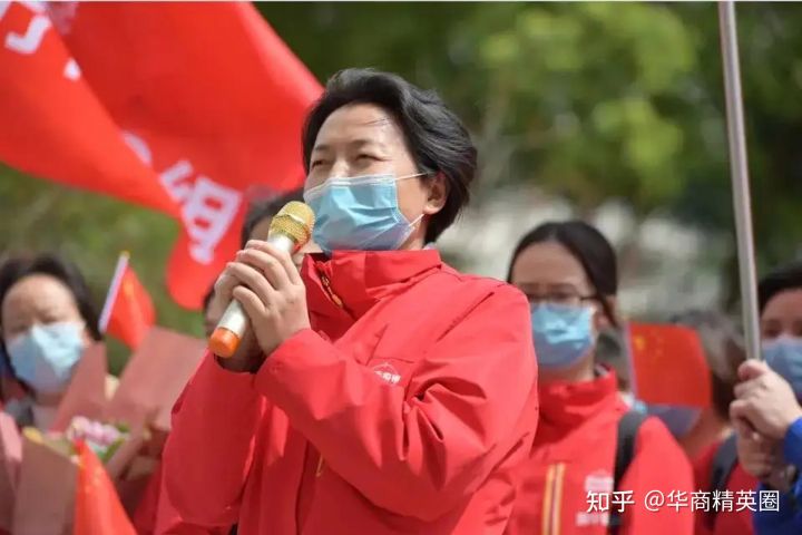 山东青州新女富豪：26岁4千起家，成功操盘体检第1股，市值190亿(图2)