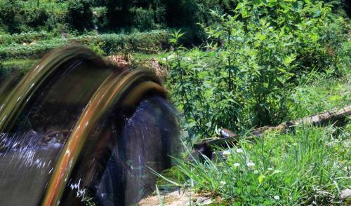 中国最大的水车王国，3公里河上分布300多个水车，到底有什么作用(图5)