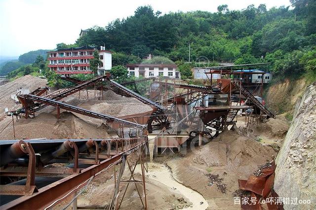 人工制砂洗沙生产线设备配置方案Bx(图1)