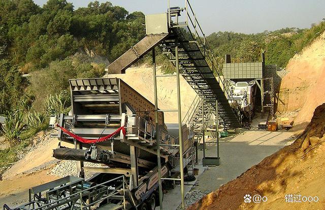 年产100万吨砂石制砂洗砂机生产线配置Xt(图1)