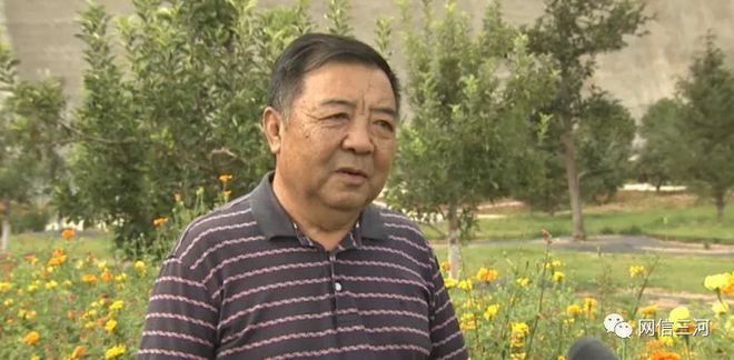 新闻特写：绿色“峰”碑(图6)