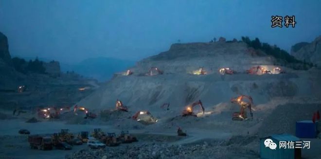 新闻特写：绿色“峰”碑(图8)