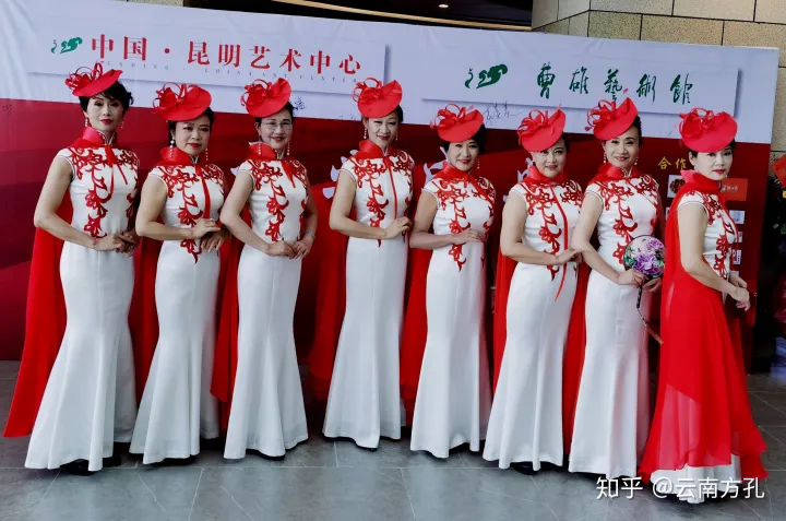 中国昆明艺术中心暨曹雄艺术馆落成开馆(图1)