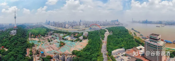 2022年白酒推荐：湖北有什么好酒？湖北省白酒排名及选购指南，性价比高的大品牌经典酒，好喝不贵的纯粮食酒，送岳父送长辈，自饮礼品收藏必备（包含黄鹤楼、稻花香、西陵特曲、枝江大曲、白云边等）(图2)