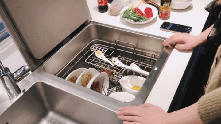 为什么老年人都不用洗碗机、烘干机？是不好用，还是“观念问题”(图7)