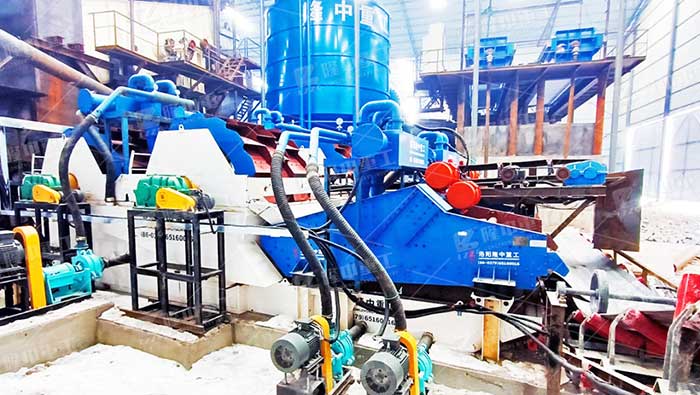 压裂砂生产线配置直线振动筛沙机(图2)