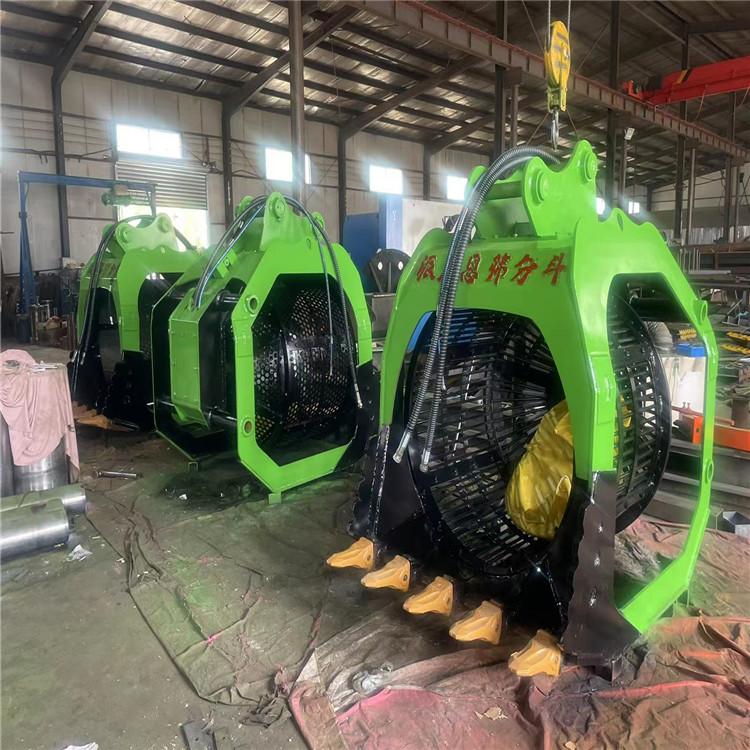 液压筛分斗清洗鹅卵石筛沙石设备安装说明(图2)