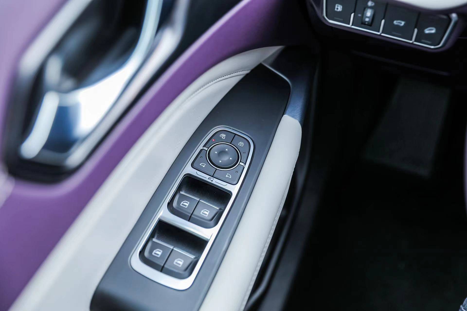 标配长续航PHEV+HWA，拿铁DHT-PHEV携26项全维儿童呵护实力登场(图4)