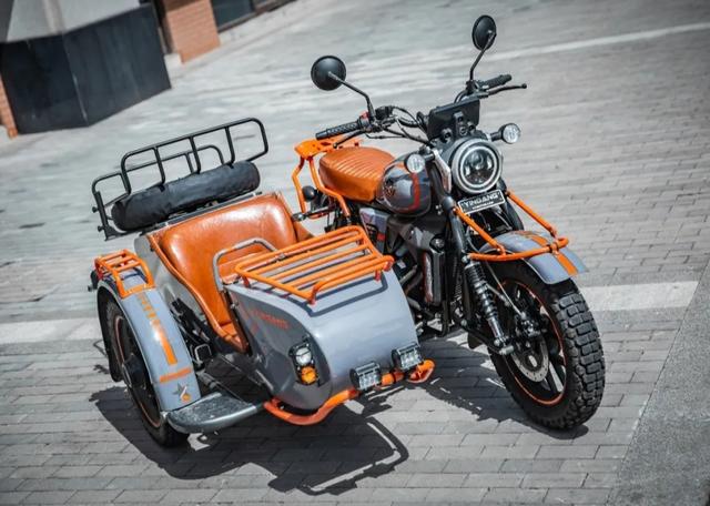 售价3.98万，解读国产多功能侉子：银钢边三轮500，满足全家出行(图1)