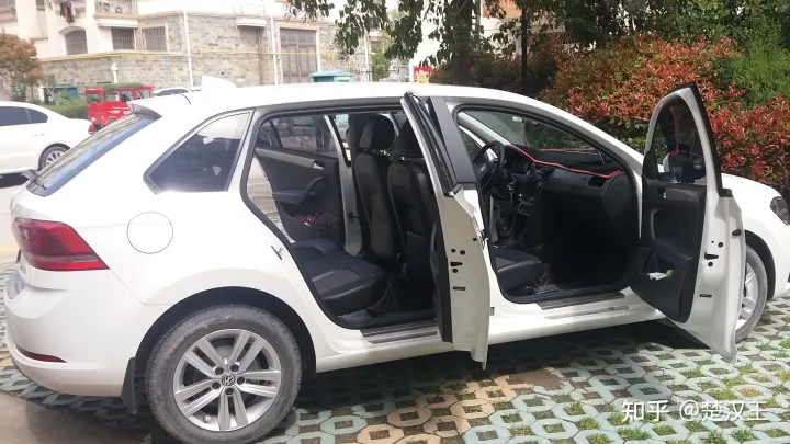 车载吸尘器的使用(图2)