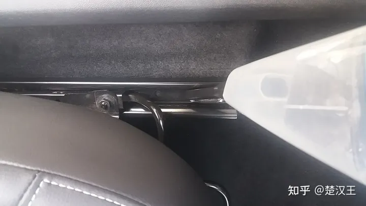 车载吸尘器的使用(图22)