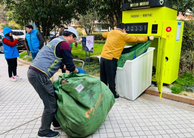 居民爱上“扔废品”，就是为了换它→(图6)