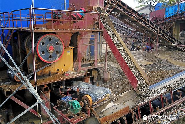 玄武岩制砂流程，玄武岩设备选哪些？(图2)