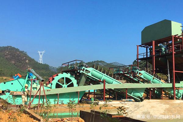 一整套山沙洗砂生产线需要哪些设备？需要投资多少钱？(图2)