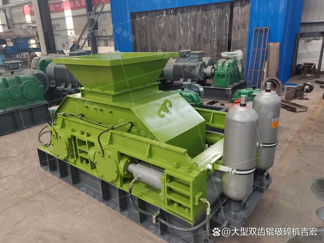 花岗岩对辊制砂机好用吗花岗岩适合哪种对辊制砂机(图2)