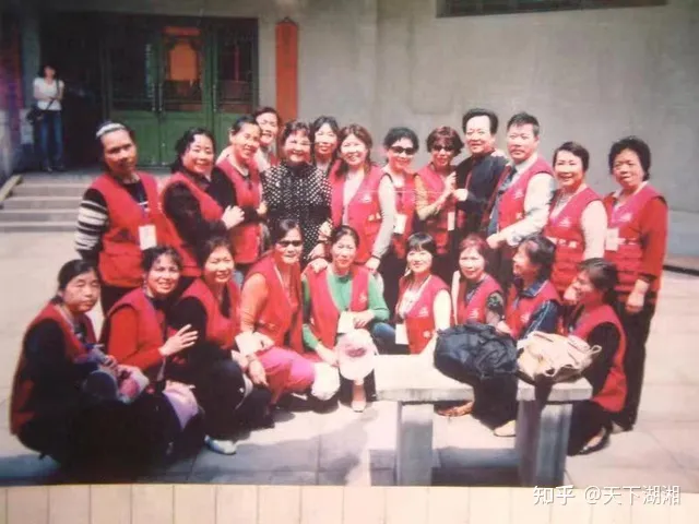 “我们没有忘记你！”长沙爱心市民慰问金牌义工王富成(图4)