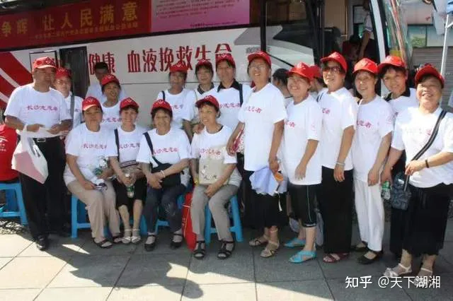 “我们没有忘记你！”长沙爱心市民慰问金牌义工王富成(图20)