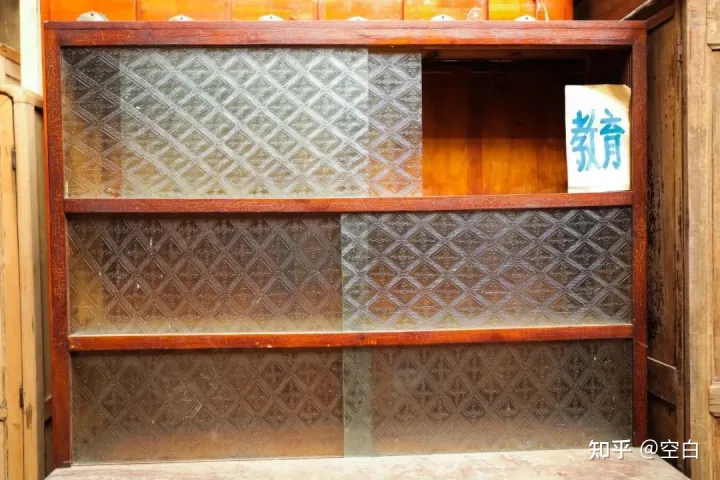 藏在成都城东的旧物市场，几十元淘回一个家！(图22)