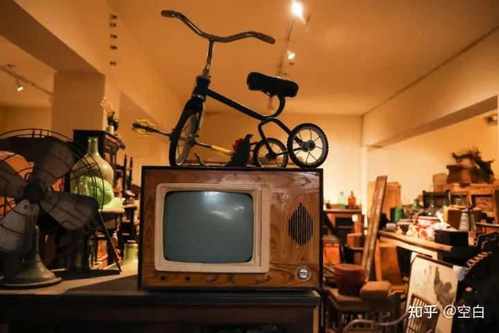 藏在成都城东的旧物市场，几十元淘回一个家！(图27)