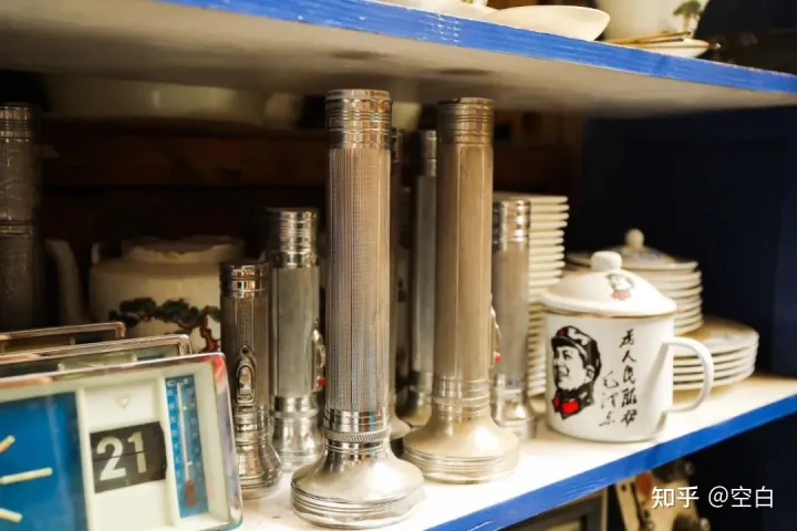 藏在成都城东的旧物市场，几十元淘回一个家！(图38)