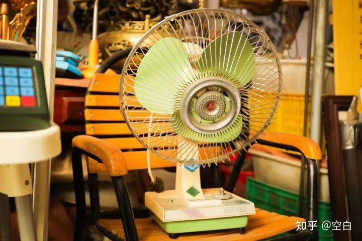 藏在成都城东的旧物市场，几十元淘回一个家！(图39)