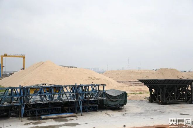 快讯(4.21)中国建材去年卖出砂石料5238万吨；海外一陶瓷厂遭遇打砸！(图2)