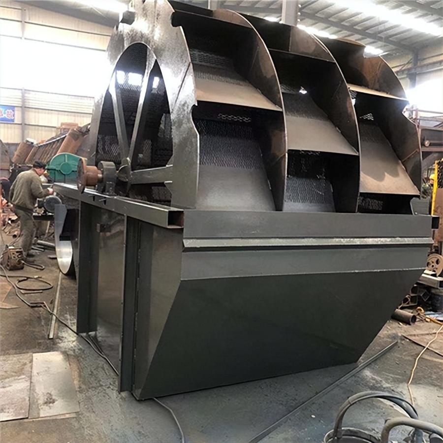 多槽水轮式砂石清洗机兢兢业业(图1)