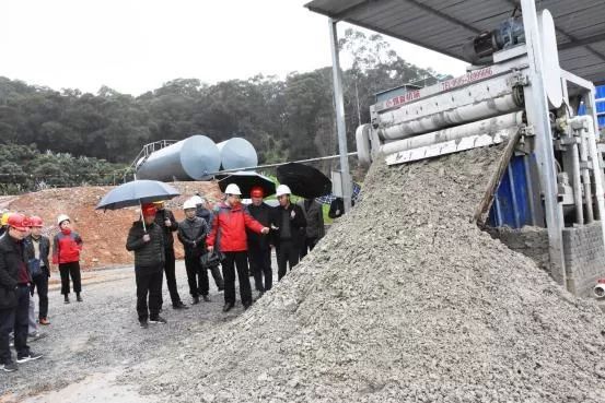 东南公司组织的砂石料加工观摩会在新福厦3标胜利举办(图4)
