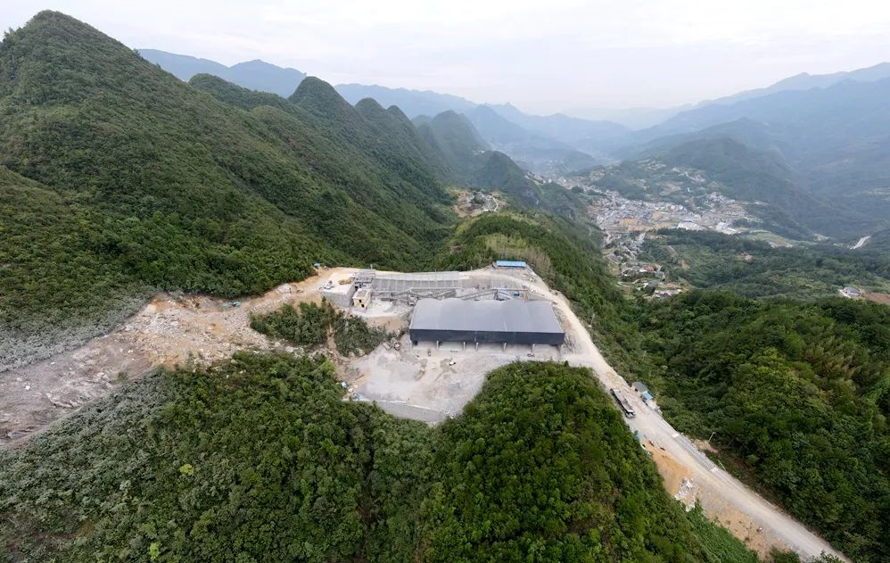 聚焦项目三铭重工助力湖北建始时产1000吨精品砂石生产线建设(图1)
