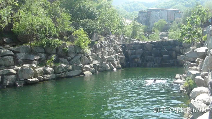 泰安：泰山东大门有一处景点，溪水淙淙，山水如诗如画，五一假期观光好去处，却暗藏阴阳变化之数！(图5)