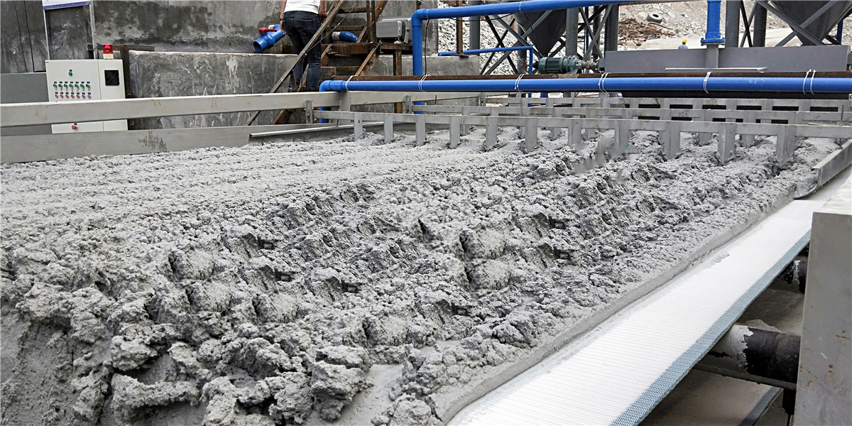 广东韶关新丰洗砂泥浆脱水现场(图4)