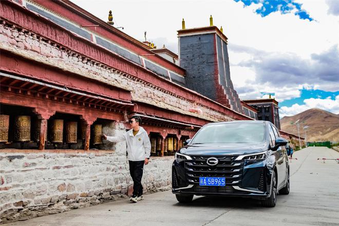 伸手就能摘星星传祺M8躺赢珠峰(图20)