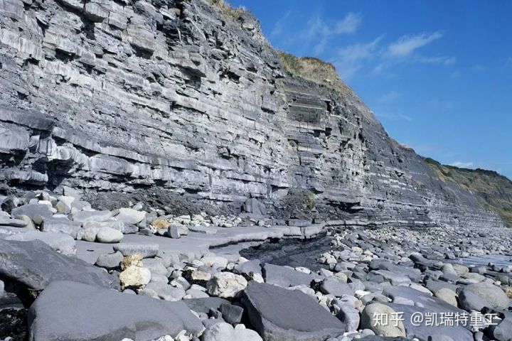 石灰石生产机制砂，选哪款设备最佳？(图1)