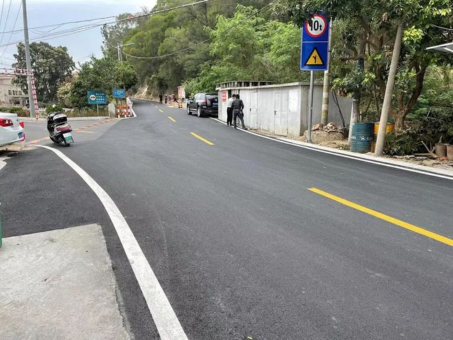 投资250多万元！惠安这个村：乡村道路“白改黑”乡村振兴“添新颜”(图6)