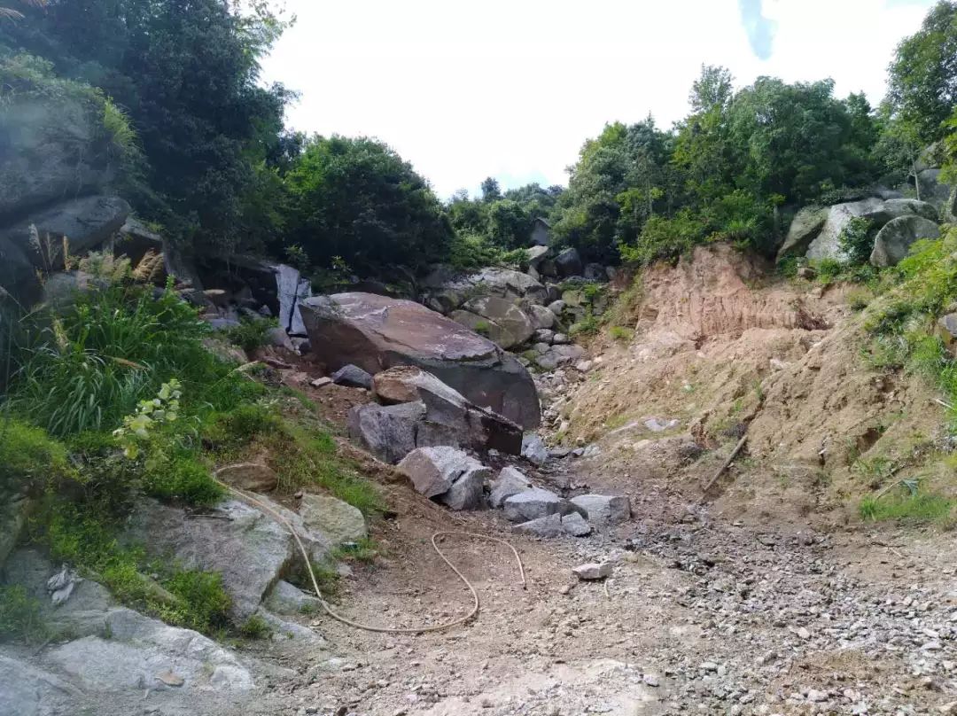 金薮乡：多招齐发亮出组合拳严打非法采洗砂(图8)