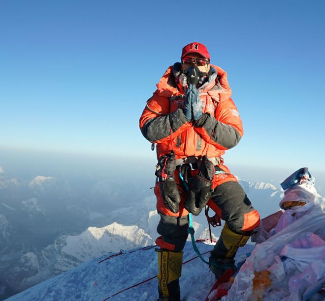 这位金华籍老板曾登顶珠峰！公司市值近7亿(图9)