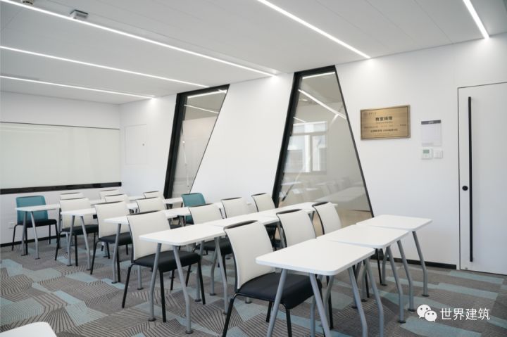 基于新时代教学理念下高等教育教学楼室内空间改造探索与实践——以清华大学教室空间改造项目为例(图22)